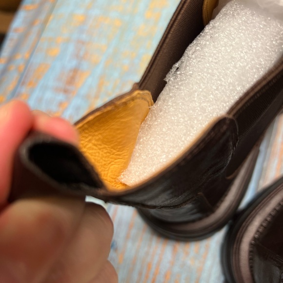 Men's Brown Leather Boots - Picture 4 of 5